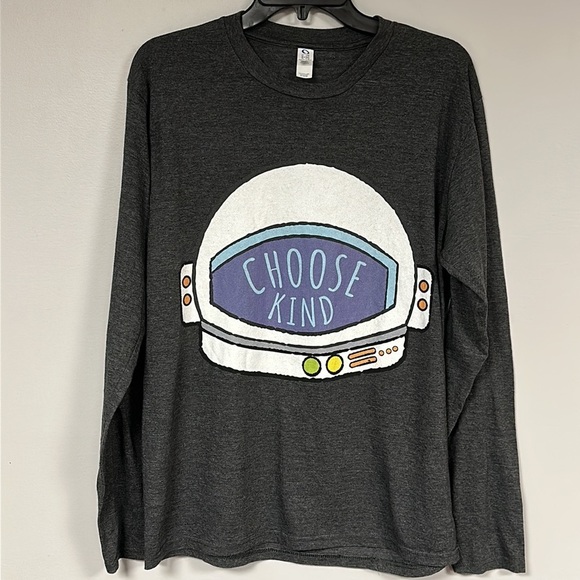 Port & Company men's Gray Long sleeve  Astronaut Helmet T-shirt, M, CHOOSE KIND - Picture 1 of 7